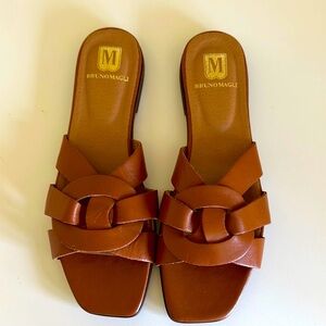 New Bruno Magli Brown Leather Sandals Minimalist Slip-On. Size 37.5.